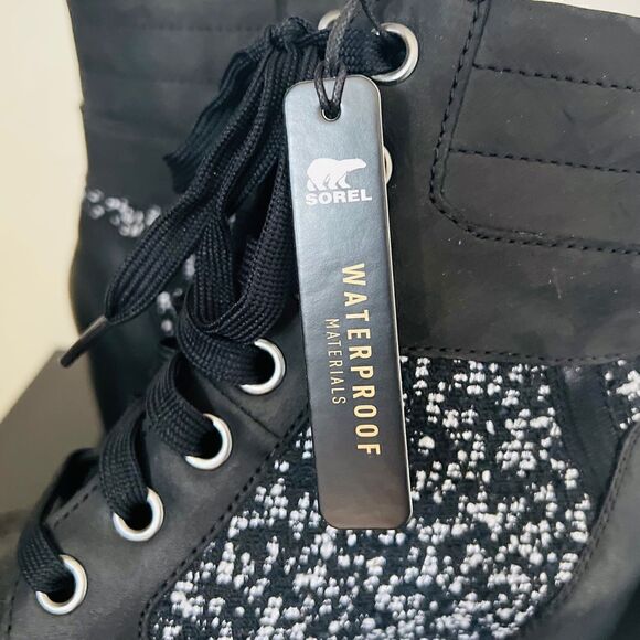 SOREL Joan of Arctic Waterproof Wedge III Lexie Lace-Up Bootie, Black, 9.5, NWT - Picture 12 of 16